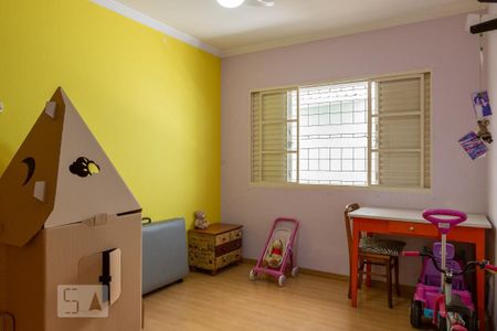 Casa à venda com 434m², 5 quartos e 5 vagas Casa à venda com 434m², 5 quartos e 5 vagasQuarto 4