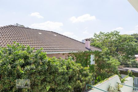 Casa à venda com 434m², 5 quartos e 5 vagas Casa à venda com 434m², 5 quartos e 5 vagasVista do Quarto 3