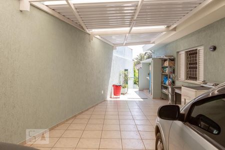 Casa à venda com 434m², 5 quartos e 5 vagas Casa à venda com 434m², 5 quartos e 5 vagasGaragem 1