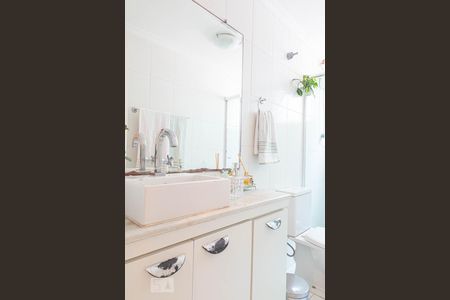 Apartamento para alugar com 48m², 1 quarto e 1 vaga Apartamento para alugar com 48m², 1 quarto e 1 vagaBanheiro