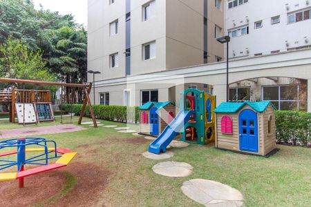 Apartamento à venda com 111m², 3 quartos e 2 vagas Apartamento à venda com 111m², 3 quartos e 2 vagasÁrea comum - Playground