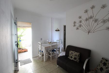 Casa à venda com 231m², 6 quartos e 2 vagasSala edícula