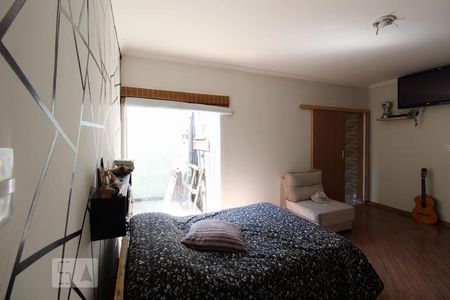 Casa à venda com 231m², 6 quartos e 2 vagasSuíte 3