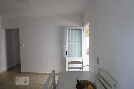 Casa à venda com 231m², 6 quartos e 2 vagasSala edícula