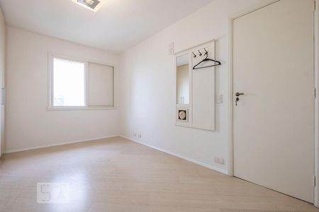 Suíte de apartamento para alugar com 2 quartos, 82m² em Pinheiros, São Paulo