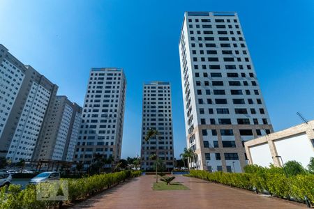 Fachada do Condomínio de apartamento para alugar com 2 quartos, 70m² em Usina Piratininga, São Paulo