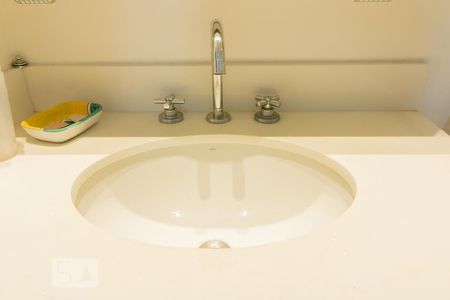 Apartamento para alugar com 76m², 2 quartos e 2 vagasBanheiro Suíte 2