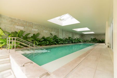 Apartamento para alugar com 76m², 2 quartos e 2 vagasÁrea comum - Piscina