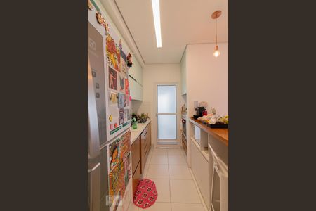 Apartamento para alugar com 76m², 2 quartos e 2 vagasCozinha