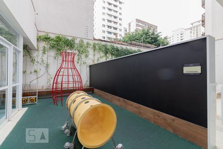 Apartamento para alugar com 76m², 2 quartos e 2 vagasÁrea Comum - Playground