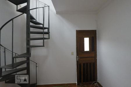 Sala de casa para alugar com 2 quartos, 70m² em Parque Reboucas, São Paulo