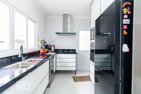 Casa à venda com 276m², 3 quartos e 3 vagasCozinha