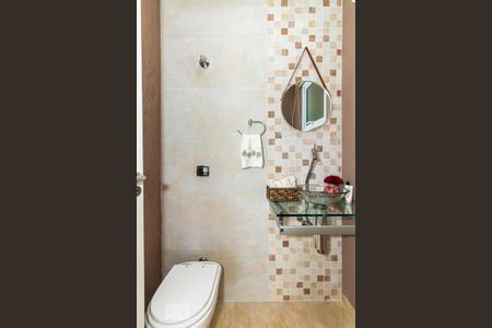 Casa à venda com 276m², 3 quartos e 3 vagasLavabo