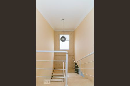 Casa à venda com 276m², 3 quartos e 3 vagasEscadas