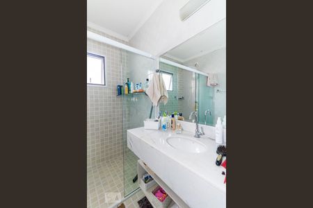 Casa à venda com 276m², 3 quartos e 3 vagasBanheiro da Suíte