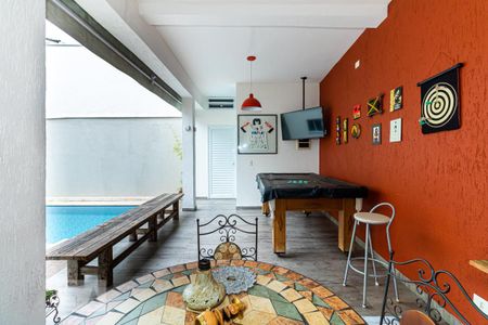 Casa à venda com 276m², 3 quartos e 3 vagasChurrasqueira