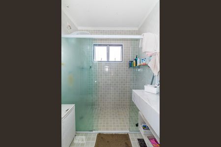 Casa à venda com 276m², 3 quartos e 3 vagasBanheiro da Suíte