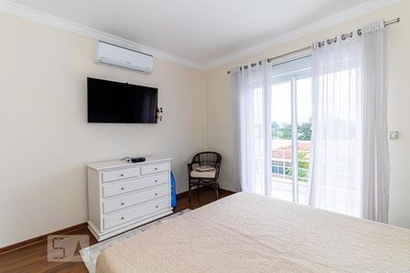 Casa à venda com 276m², 3 quartos e 3 vagasSuíte