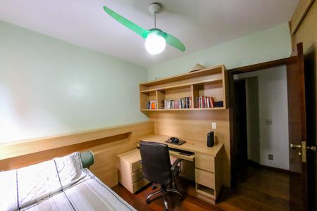 Apartamento à venda com 230m², 4 quartos e 3 vagasQuarto 3