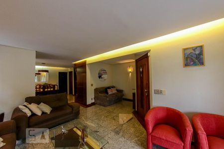 Sala de apartamento à venda com 4 quartos, 230m² em Buritis, Belo Horizonte