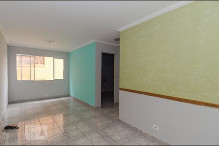 Sala de apartamento para alugar com 2 quartos, 60m² em Jardim da Mamãe, Guarulhos