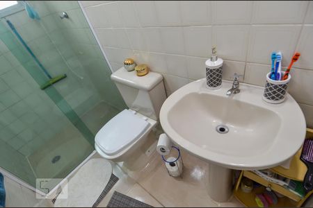 Apartamento à venda com 60m², 2 quartos e 1 vagaDetalhe do Banheiro