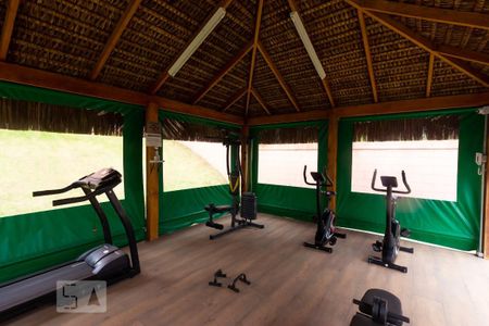 Apartamento para alugar com 34m², 1 quarto e 1 vaga Apartamento para alugar com 34m², 1 quarto e 1 vagaÁrea Comum - Academia