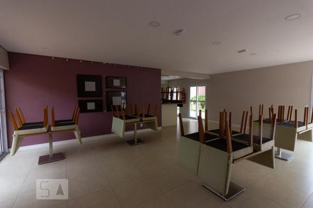 Apartamento para alugar com 34m², 1 quarto e 1 vaga Apartamento para alugar com 34m², 1 quarto e 1 vagaÁrea Comum - Salão de Festas