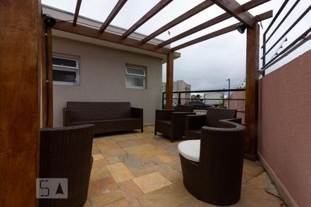 Apartamento para alugar com 34m², 1 quarto e 1 vaga Apartamento para alugar com 34m², 1 quarto e 1 vagaÁrea comum - Piscina