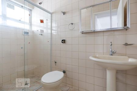 Banheiro de apartamento à venda com 1 quarto, 50m² em Vila Buarque, São Paulo
