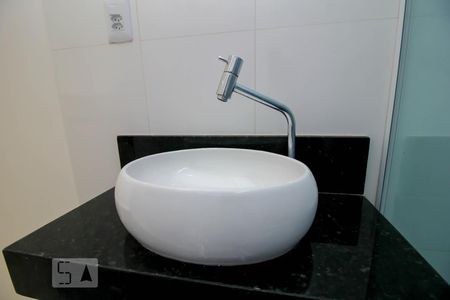 Apartamento para alugar com 30m², 1 quarto e sem vagaBanheiro - Torneira