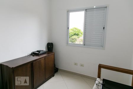 Casa à venda com 70m², 2 quartos e 2 vagasQuarto