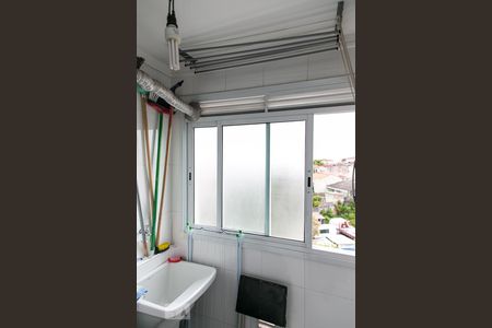 Casa à venda com 70m², 2 quartos e 2 vagasÁrea de Serviço