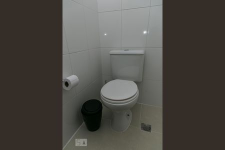 Casa à venda com 70m², 2 quartos e 2 vagasBanheiro