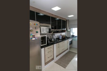 Casa à venda com 70m², 2 quartos e 2 vagasCozinha