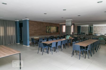 Casa à venda com 70m², 2 quartos e 2 vagasÁrea comum - Salão de festas