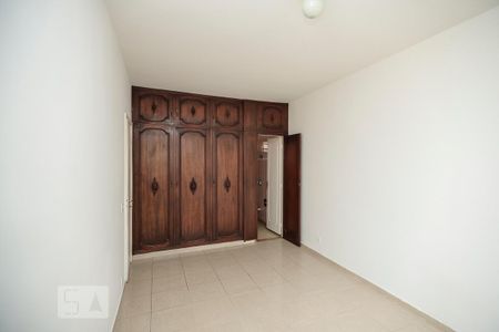 Suíte de apartamento para alugar com 2 quartos, 110m² em Lins de Vasconcelos, Rio de Janeiro