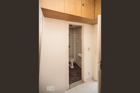 Quarto de Serviço de apartamento para alugar com 2 quartos, 110m² em Lins de Vasconcelos, Rio de Janeiro