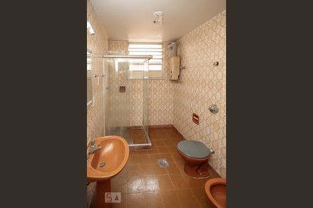 Apartamento para alugar com 110m², 2 quartos e 1 vaga Apartamento para alugar com 110m², 2 quartos e 1 vagaBanheiro