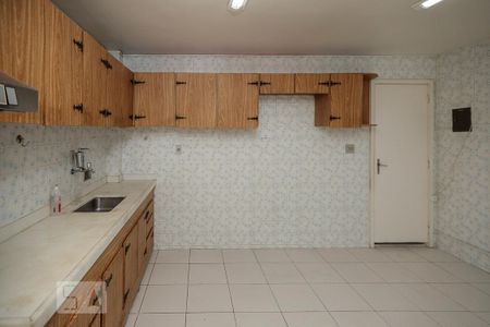 Apartamento para alugar com 110m², 2 quartos e 1 vaga Apartamento para alugar com 110m², 2 quartos e 1 vagaCozinha