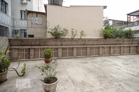 Apartamento para alugar com 110m², 2 quartos e 1 vaga Apartamento para alugar com 110m², 2 quartos e 1 vagaPlay