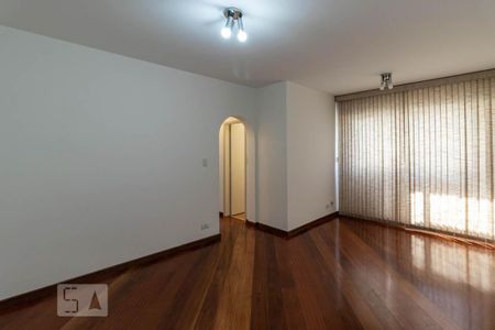 Apartamento para alugar com 70m², 2 quartos e 1 vaga Apartamento para alugar com 70m², 2 quartos e 1 vagaSala