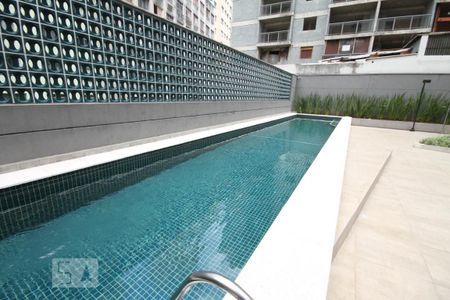 Studio para alugar com 22m², 1 quarto e sem vagaPiscina