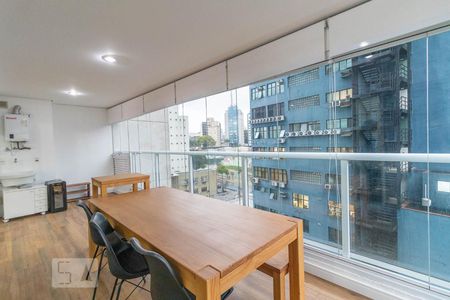 varanda de apartamento para alugar com 1 quarto, 58m² em Pinheiros, São Paulo