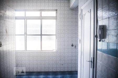 Apartamento à venda com 156m², 2 quartos e sem vagaCozinha