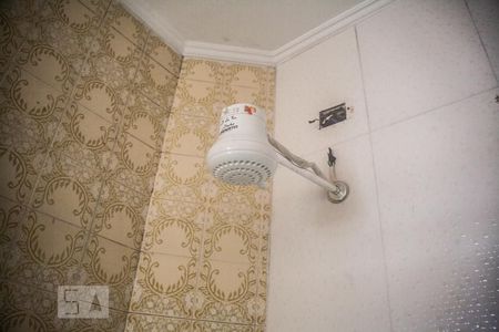 Apartamento à venda com 156m², 2 quartos e sem vagaChuveiro