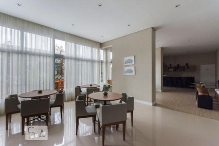 Apartamento à venda com 45m², 1 quarto e sem vagaÁrea comum - Salão de festas