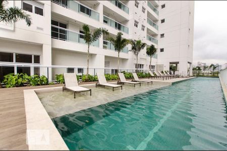 Apartamento à venda com 45m², 1 quarto e 1 vagaÁrea comum - Piscina