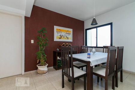 Apartamento à venda com 120m², 4 quartos e 3 vagas Apartamento à venda com 120m², 4 quartos e 3 vagasSala de Jantar