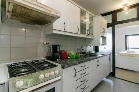 Apartamento à venda com 120m², 4 quartos e 3 vagas Apartamento à venda com 120m², 4 quartos e 3 vagasCozinha